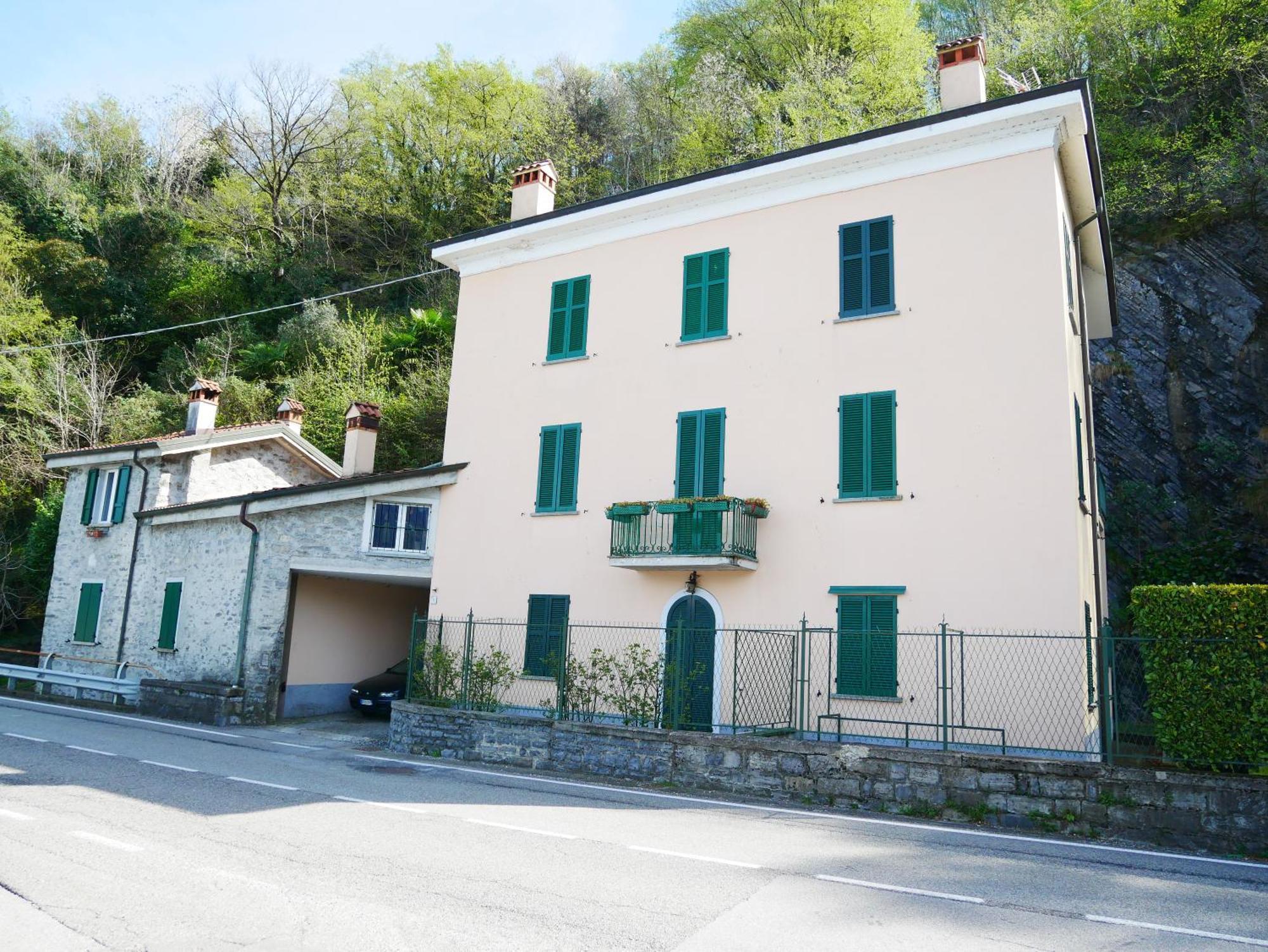 La Riva Appartamento Perledo Exteriér fotografie